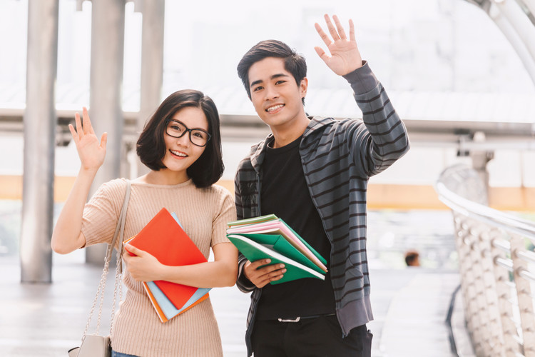 清华大学附属中学朝阳学校新源里校区学校环境好吗？