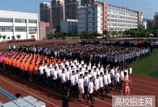 四川省南充外国语中等专业学校
