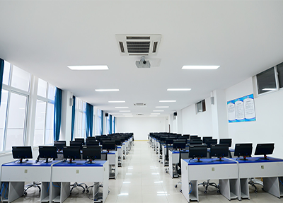 天府新区信息职业学院