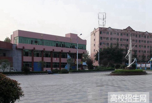 四川省遂宁市安居职业高级中学校