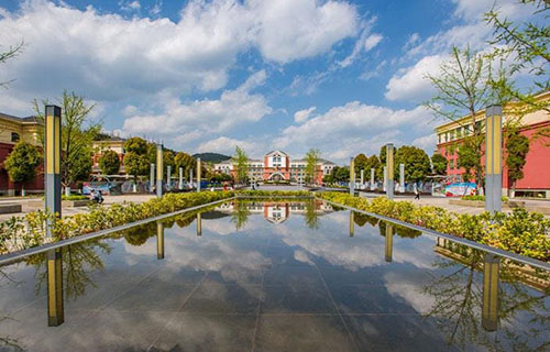 四川希望汽车技师学院