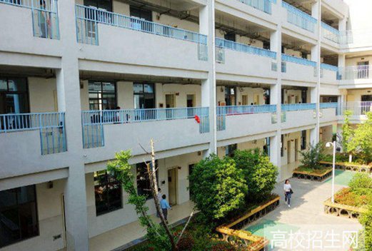 眉山市仁寿县华达中等职业学校